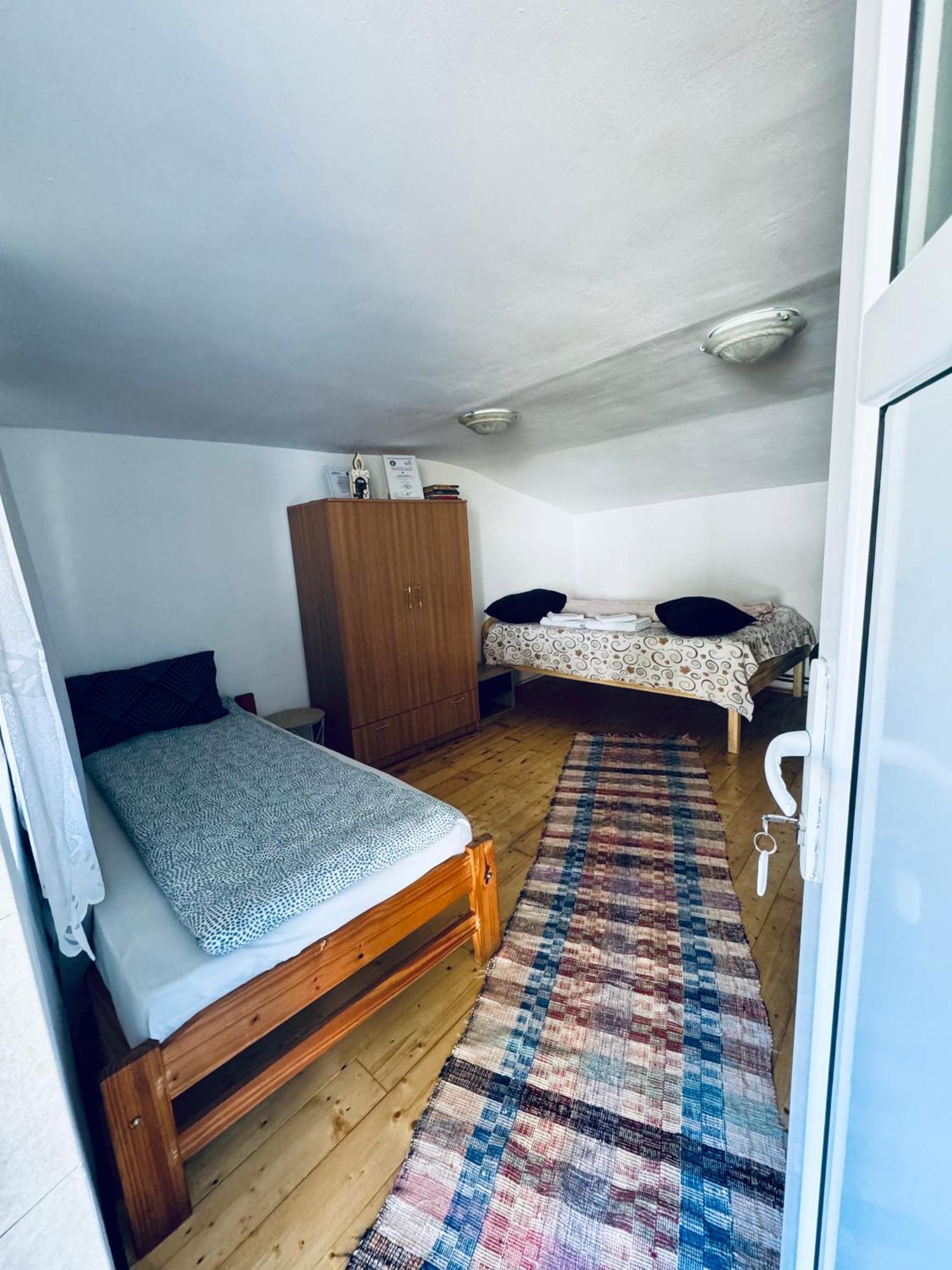 Acasa In Bicaz-Chei - Camere De Inchiriat Cheile Bicazului Bagian luar foto